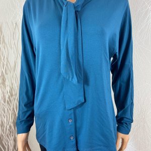 Blouse boutons fluide bleu uni flot à nouer modèle Esmee Who’s That Girl