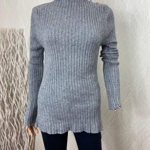 Pull gris long col cheminée près du corp Cloal