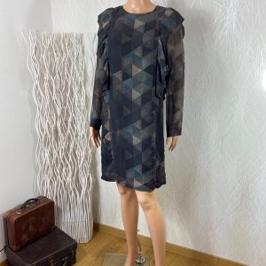 Robe droite doublée manches longues transparentes goutte d'eau volants Anonyme