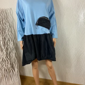 Robe midi coton bleu et noir manches longues grande taille Made In Italy