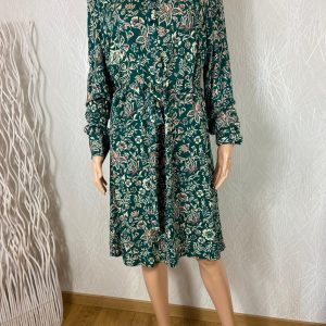 Robe verte fleurie manches longues C’est Beau La Vie