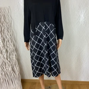 Robe longue noire manches 3/4 encolure ronde Neslay