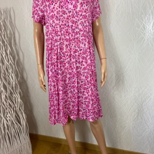 Robe légère à fleurs Janis & John - Taille Unique
