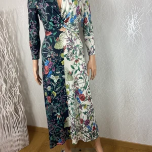 Robe longue multicolore manches 3/4 décolleté cache coeur Venus