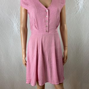 Robe rose cintrée manche courte flot modèle Cathleen Louche London