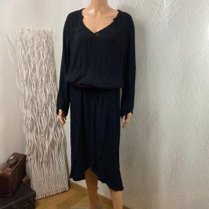 Robe longue noire élastique portefeuille Desires