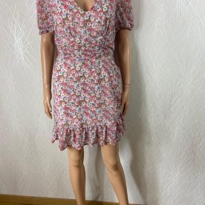 Robe rose manches courtes motif fleurs  plis volants smocks Lili & Lala