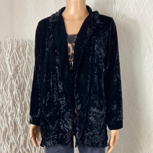 Veste en velours lisse effet satiné noir Johanna Paris