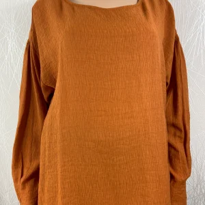 Blouse orange manches longues col rond Surkana