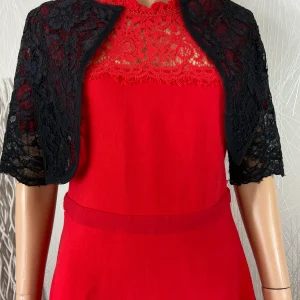 Boléro noir court en dentelle Rinascimento