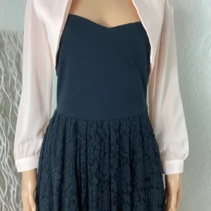 Boléro rose manches longues transparentes en voile Pink Boom