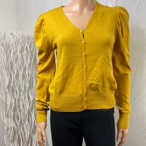 Gilet court jaune moutarde entièrement boutonné bords côtelés Jus de Pom