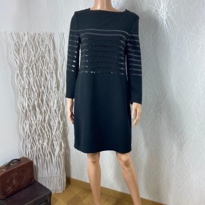 Robe courte noire sequins Manches longues tissu crêpe Maliparmi