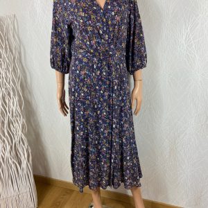 Robe mi-longue motif floral manches 3/4 C'est beau la vie