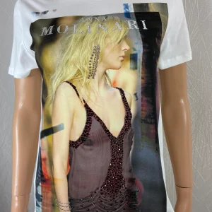 T-shirt de la styliste italienne Anna Molinari