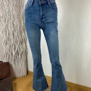 Jean taille haute coupe bootcut denim 100% coton Dorado
