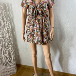 Combi-short fleuri manches courtes flot volant Vintage Dressing