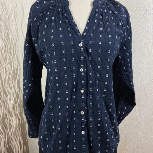 Chemisier coton bleu ample manches longues modèle Camelias Marine Jane Blue