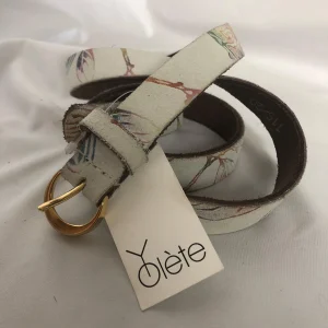 Ceinture cuir motifs feuilles Yolète