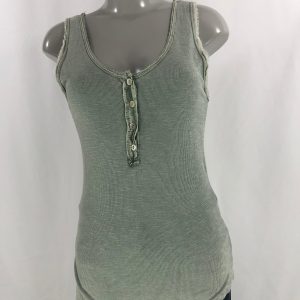 T-shirt kaki sans manches col boutons 100% coton Carla Giannini