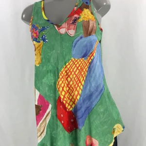 T-shirt coloré sans manches col V créateur Aldo Martins