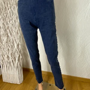 Jeans bleu confortable taille haute élastique perles Cherry Berry