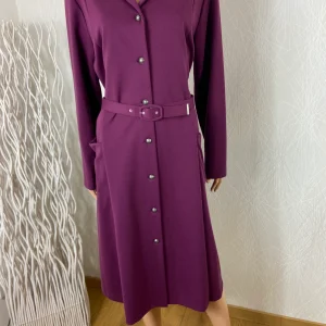 Robe hiver rouge bordeaux manches longues coupe droite Gévana