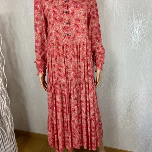 Robe légère longue manches longues Capucine taille unique