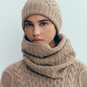 Tour de cou à torsades