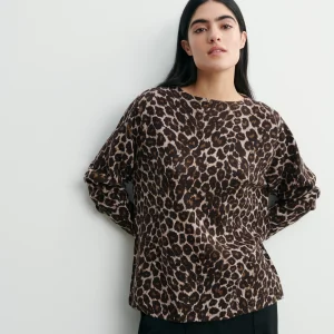 Pull col rond léopard