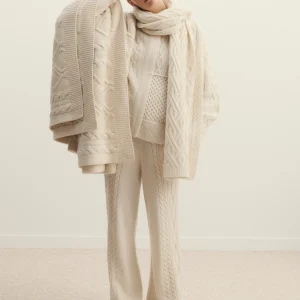 Plaid jeu de torsades