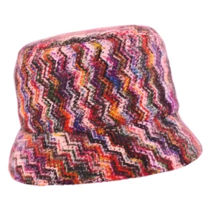 100% CASHMERE MULTICOLOR ZIGZAG BOB. D-24084/200