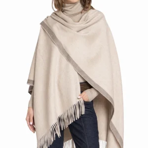 100% CASHMERE 2-TONE WOVEN CAPE. D-26583/15