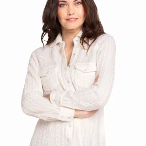 WOMEN'S 100% CASHMERE CABLE SNAP SHIRT. D-26037/70ML