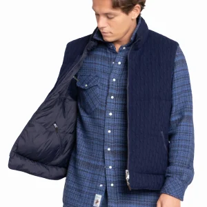 MEN'S 100% CASHMERE REVERSIBLE CABLE VEST. 56041/43SM