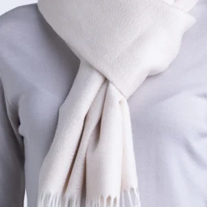 100% CASHMERE SOLID WOVEN SCARF. 41004/16
