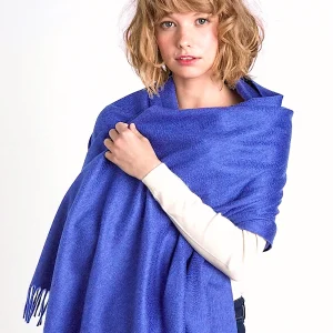 100% CASHMERE SOLID WOVEN SHAWL. 41004/17