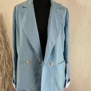 Veste légère en lin bleu modèle Delice Garance