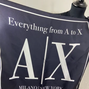 Foulard carré 100 % soie naturelle Armani