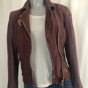 Blouson femme perfecto cuir rouge bordeaux doublure coton Gipsy
